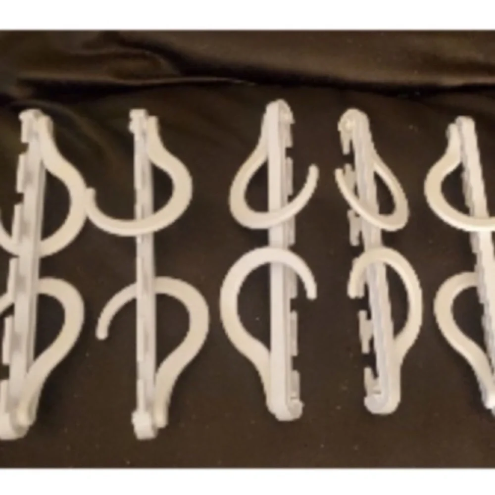 5 Wonder Hangers space saving closet organizer